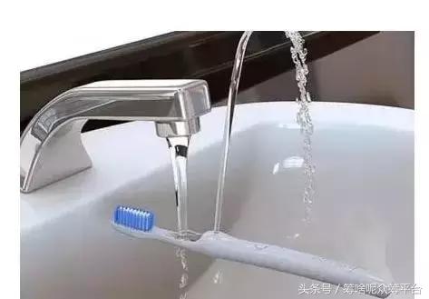 毛桃很好吃，如何清洗干净方便呢？