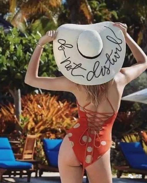 草编包包最新款推荐,轻奢草编包推荐