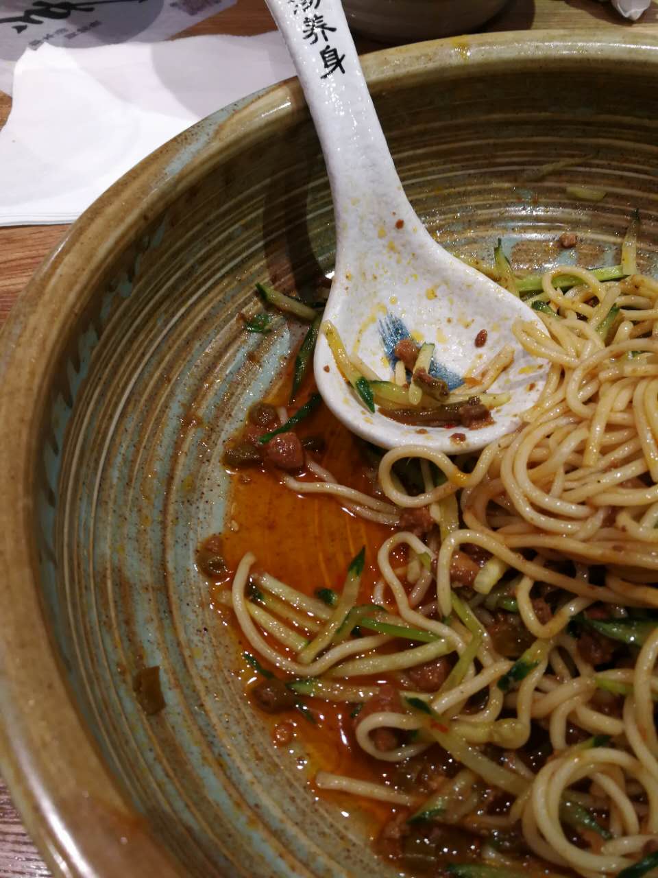 和府捞面和味千拉面是日本的吗,和府捞面的猪软骨和味千哪个好吃