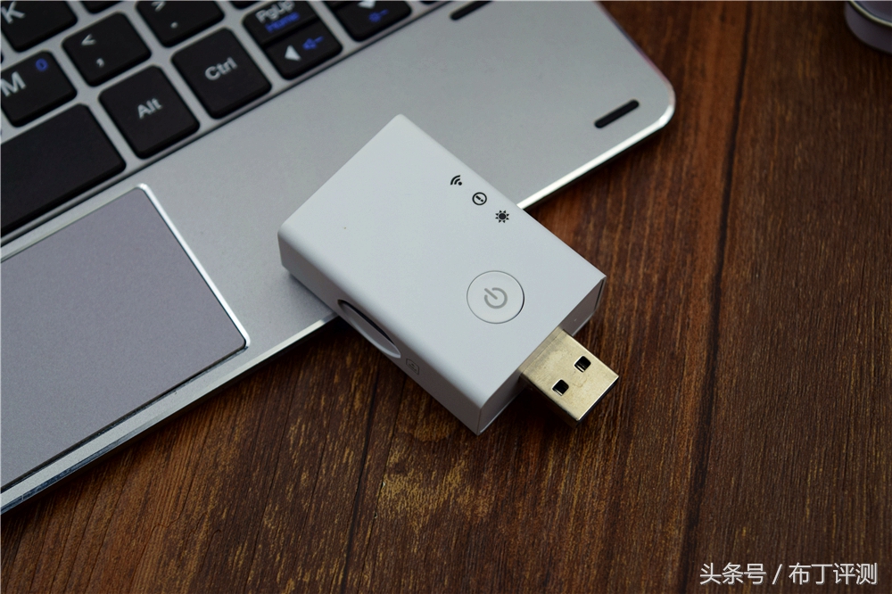 怎样让苹果手机变成双卡双待手机,苹果手机能变双卡双待吗