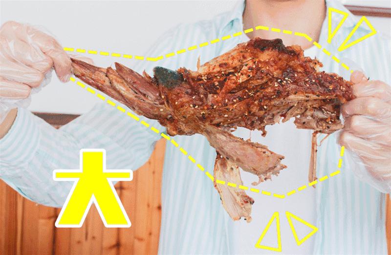 单手撕烤全羊,徒手吃烤全羊完整视频