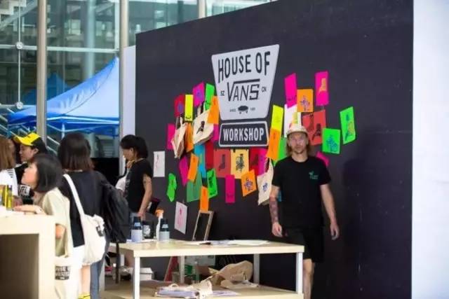 vans发家史,vans市场现状分析