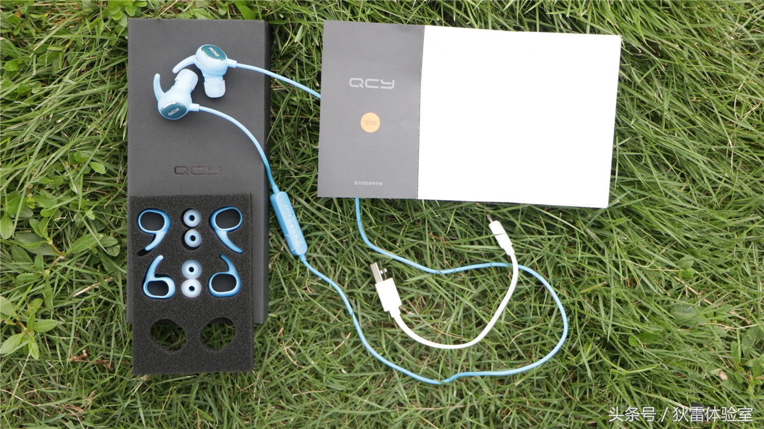 蓝牙耳机一直亮着蓝色是为什么,蓝牙耳机建议买哪一种款式