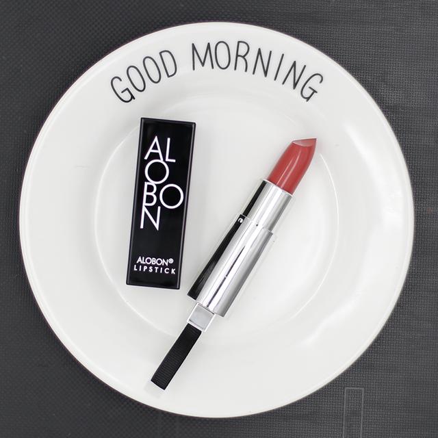 秋冬季给唇部来点温柔的呵护,这个夏天让色彩霸占你的视觉