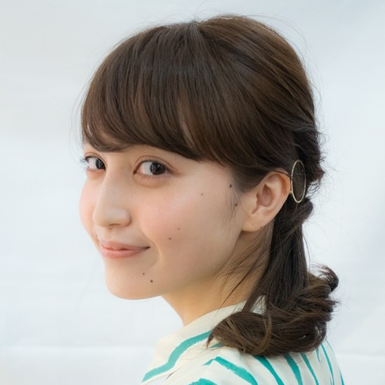 冬天文静的编发发型,长发编发教程文静型