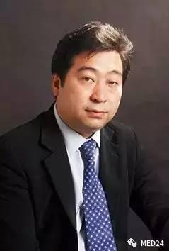 突然长出来的黑痣是黑色素瘤吗,脚底黑痣变成黑色素瘤的几率