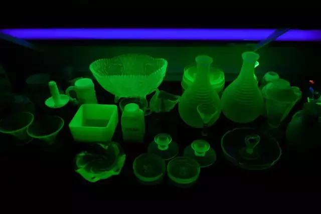 为了这些奇葩的颜料,人类付出了最惨痛的代价