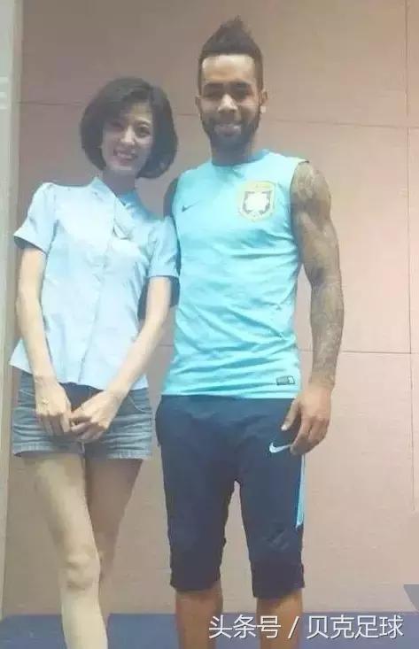 吉尔的生日,吉尔的全部视频