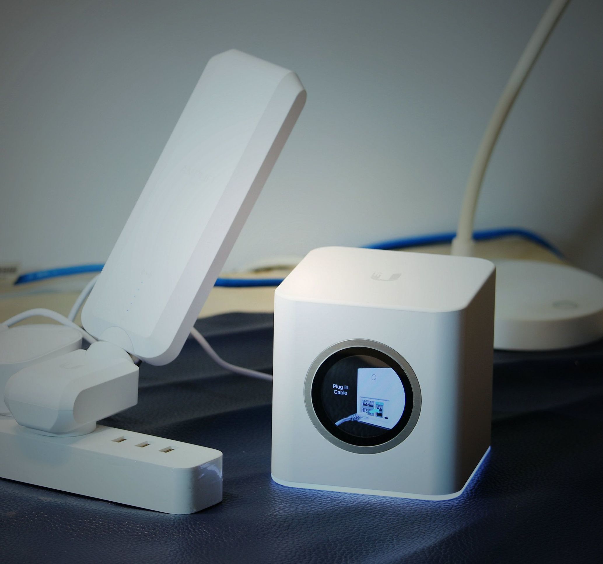 高端wifi路由器评测,amplifi无线路由器是哪里的牌子