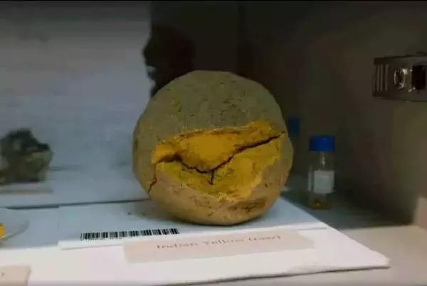 为了这些奇葩的颜料,人类付出了最惨痛的代价