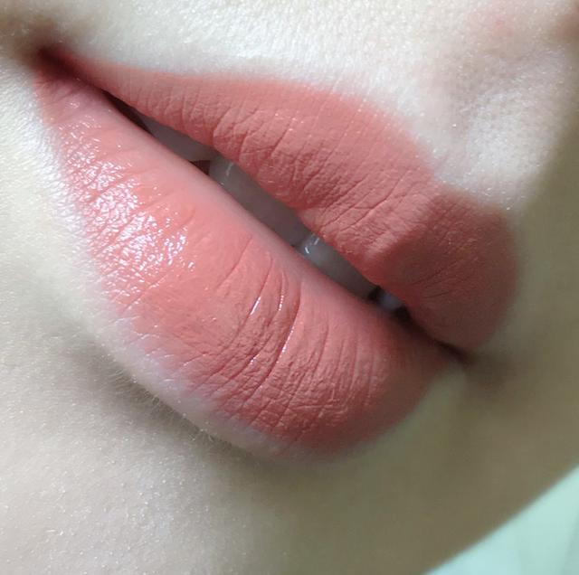 秋冬季给唇部来点温柔的呵护,这个夏天让色彩霸占你的视觉