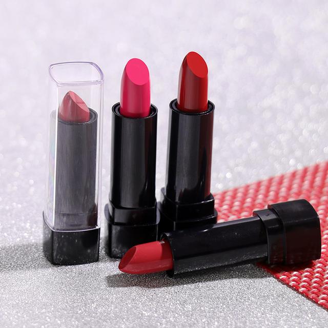 秋冬季给唇部来点温柔的呵护,这个夏天让色彩霸占你的视觉