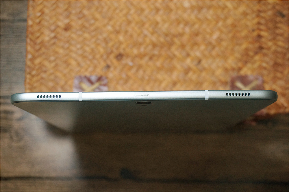 三星galaxytabs3平板测评,三星tabs3是几寸平板