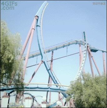 逗比搞笑:厂里刚来了一漂亮妹子,我和同事打赌谁先能让那妹子说喜欢你,输了请吃饭