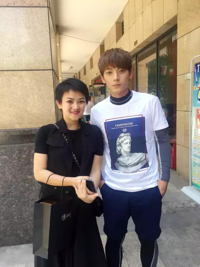 颜控必备!这款每月只卖7天的网红零食,俘虏了大半个娱乐圈!