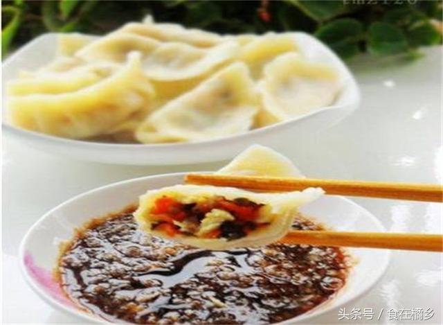 包菜肉馅饺子馅料怎么调的最好吃,韭菜馅饺子馅料要怎么调制才好吃