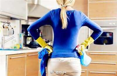 看似琐碎的家务事却是最耗时间的,生活不止眼前的苟且出自哪首歌