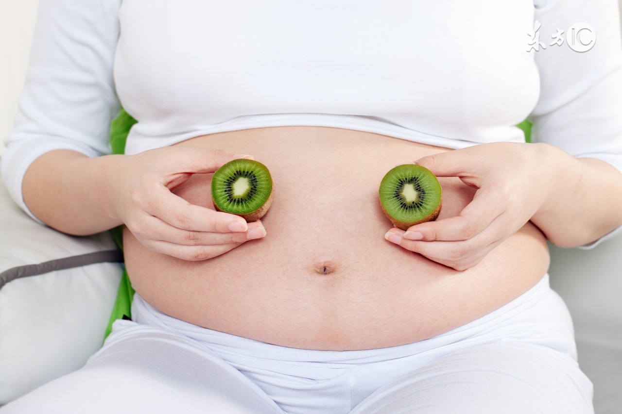 产房有哪些人,顺产产房里有好多人吗