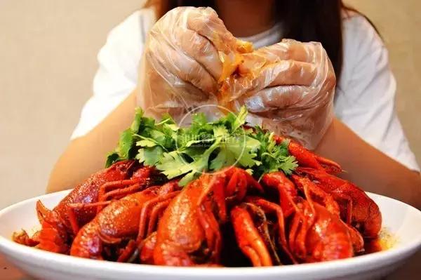 银川舌尖诱惑龙虾馆,银川吃龙虾推荐