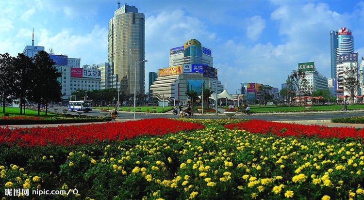 宁波是我国东南沿海城市,宁波属于东南西北