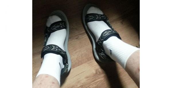 女生最讨厌男生穿什么衣服,女生讨厌的男生穿搭