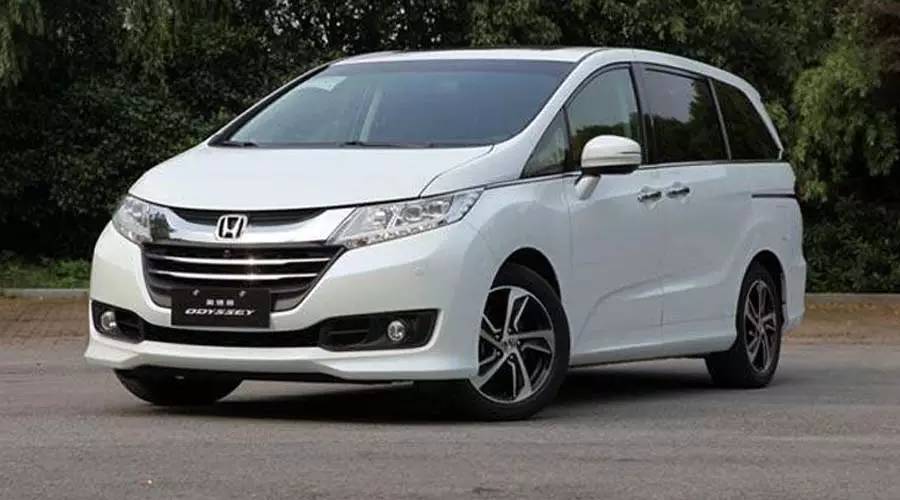 一秒搞定年检,六年免检多久领一次年检标志