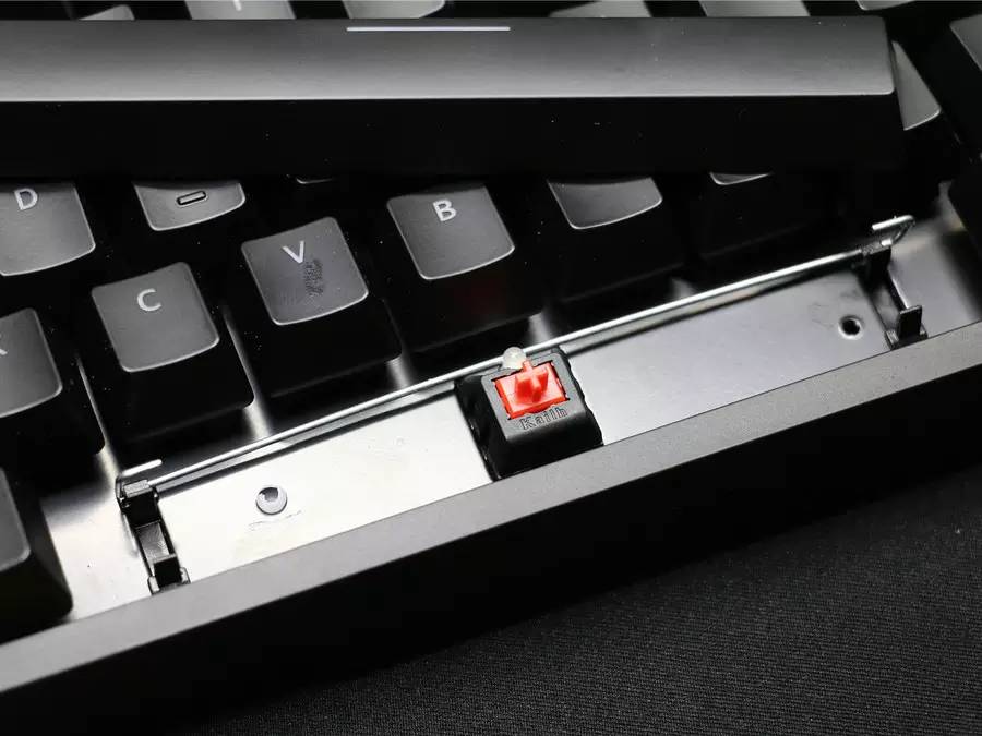 华硕m801,高性价比机械键盘98键