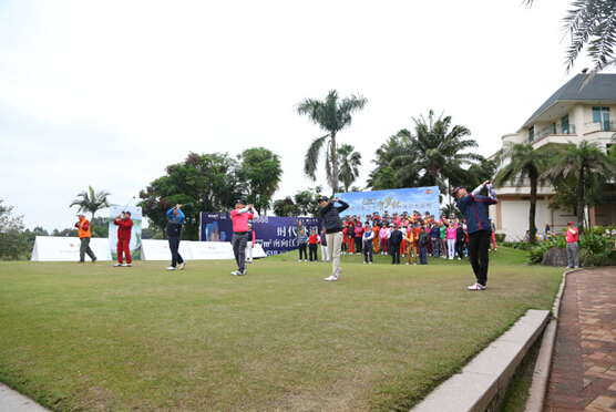 璐哄瞾鏉冻鐞冧簤闇歌禌鍦嗘弧钀藉箷,璐哄瞾鏉冻鐞冭禌钀藉箷