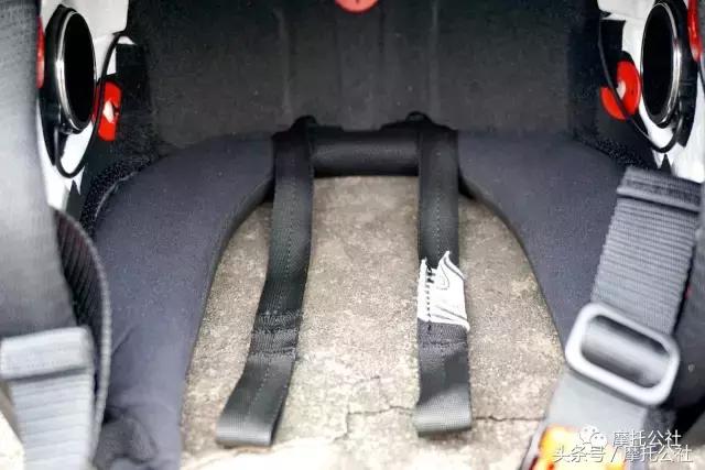 舒伯特揭面盔评测,舒伯特c4pro和agv揭面盔哪个好