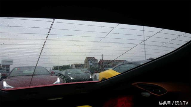 法拉利f12跑车测评视频,法拉利f12berlinetta试驾