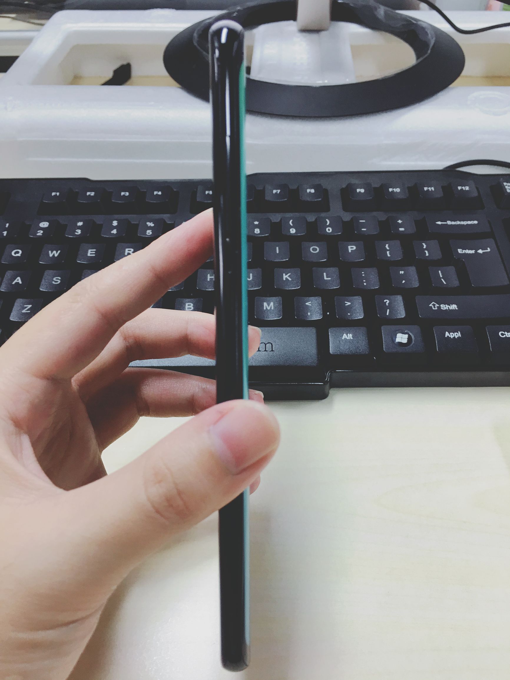 iphone6S+实拍韩版三星S8+128G,比国行便宜2K