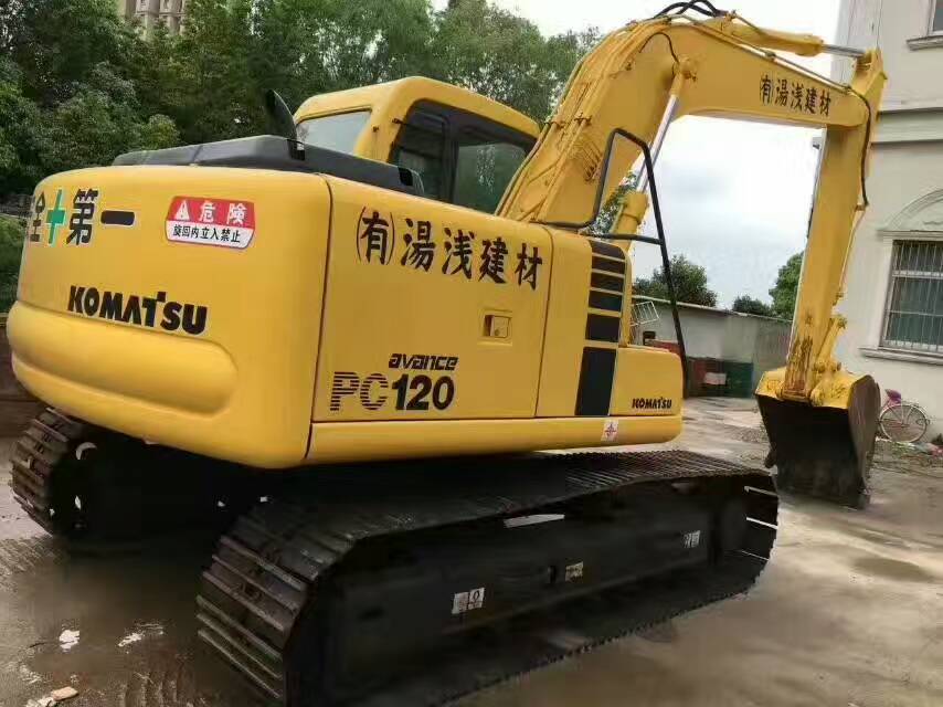 二手挖掘机分析,二手小松110挖掘机