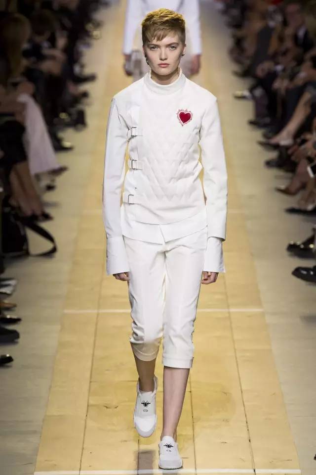 dior设计总监为什么这么受欢迎,dior为什么这么受欢迎