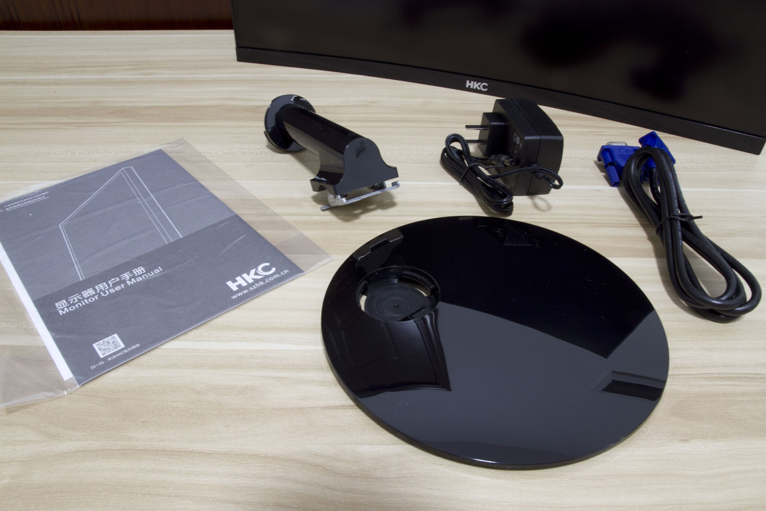 hkcc34034英寸4k曲面100hz,hkc31.5寸曲面电竞屏到手仅需1784元