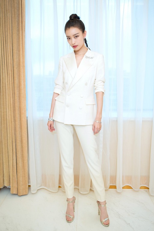 香奈儿8万块钱的外套,香奈儿8万元小香风外套