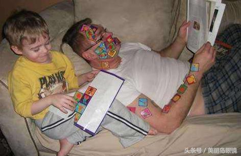 你的爸爸是怎么样的一个人,你的爸爸是怎么样的英语怎么说