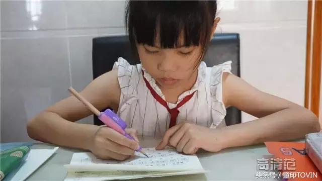 正姿笔适合小孩初学练字用吗,童印正姿笔开箱