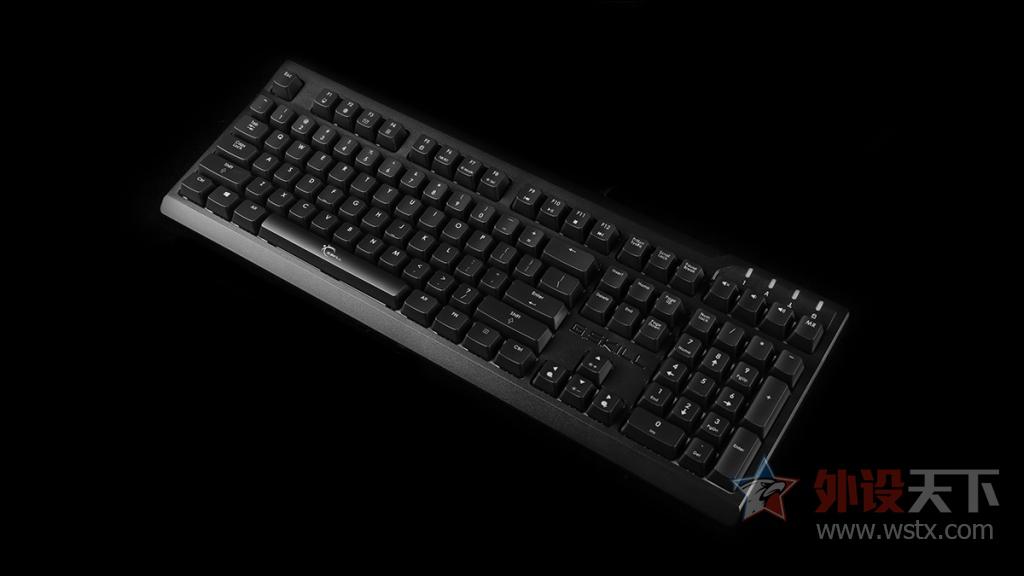 拉近与大神的距离不输在起跑线上实用型FPS游戏外设推荐