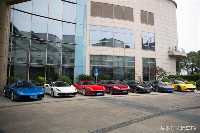 法拉利f12跑车测评视频,法拉利f12berlinetta试驾