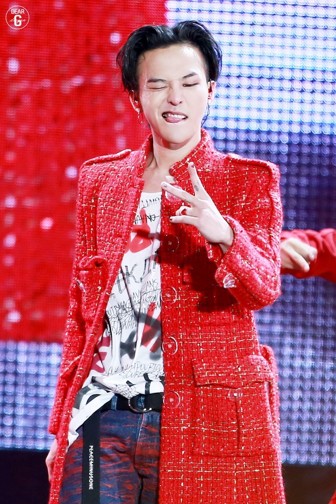 香奈儿8万块钱的外套,香奈儿8万元小香风外套