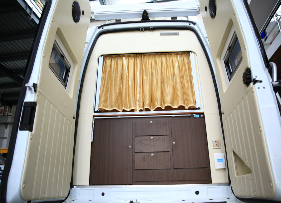 用实力赢得客户信赖,用实力赢得顾客的满意和信任