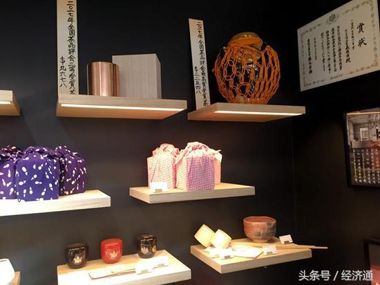 铜锣湾新开的美食街集市,铜锣湾地下美食街香辣锅