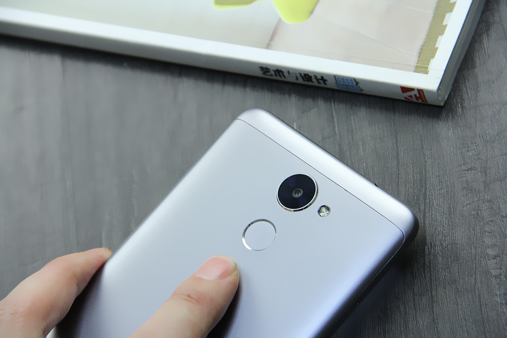 畅享7plus,华为畅享7plus