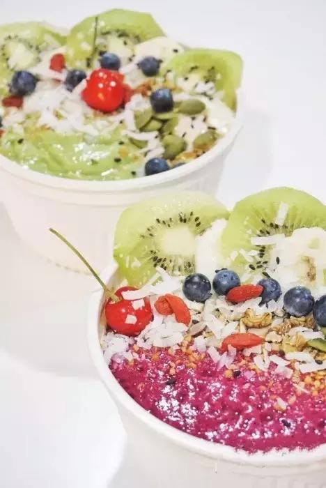 夏日冰爽甜品推荐哪款好吃点的,最简单的夏日甜品冰淇淋