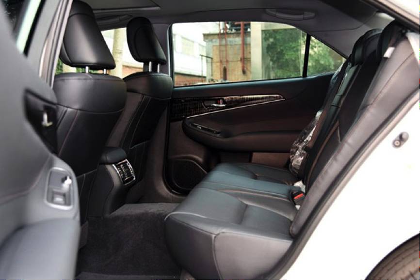 200元的led大灯推荐排行榜,2.5自吸最好的三款车