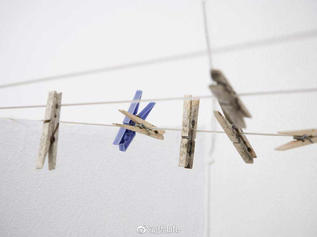 看似琐碎的家务事却是最耗时间的,生活不止眼前的苟且出自哪首歌