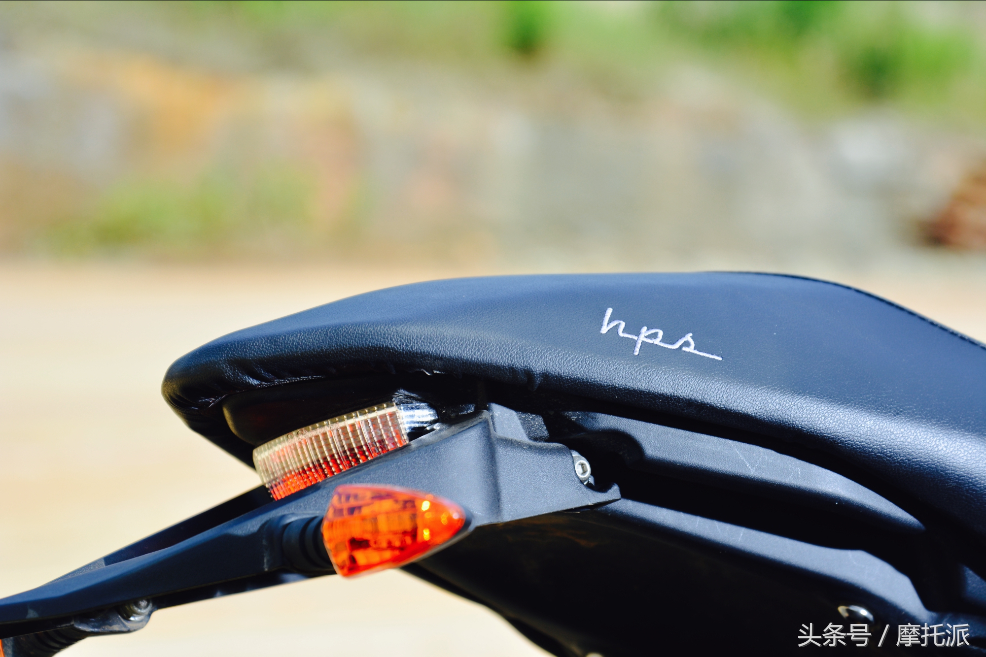 apriliacr150改装,cr150复古限量版