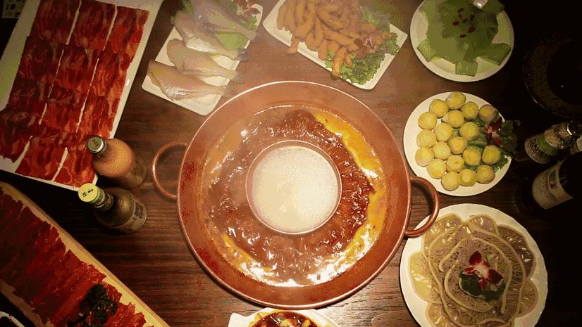 凤城五路的喜欢火锅的福利来了,有家顾畔老火车火锅与你相约