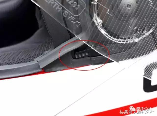 舒伯特揭面盔评测,舒伯特c4pro和agv揭面盔哪个好