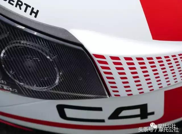 舒伯特揭面盔评测,舒伯特c4pro和agv揭面盔哪个好